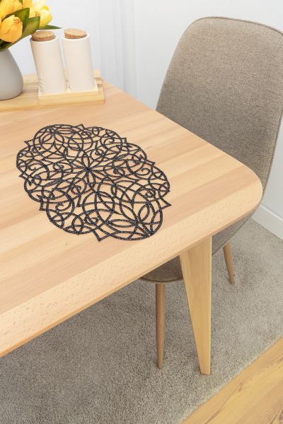 ovale Deckchen Plauener Spitze® #1W Najara in Schwarz